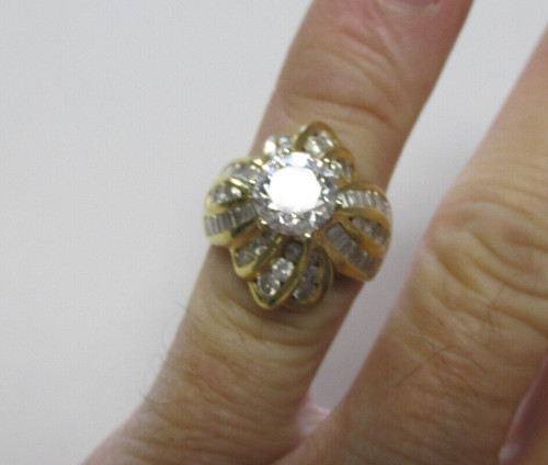 Large diamond ring with clear - large,